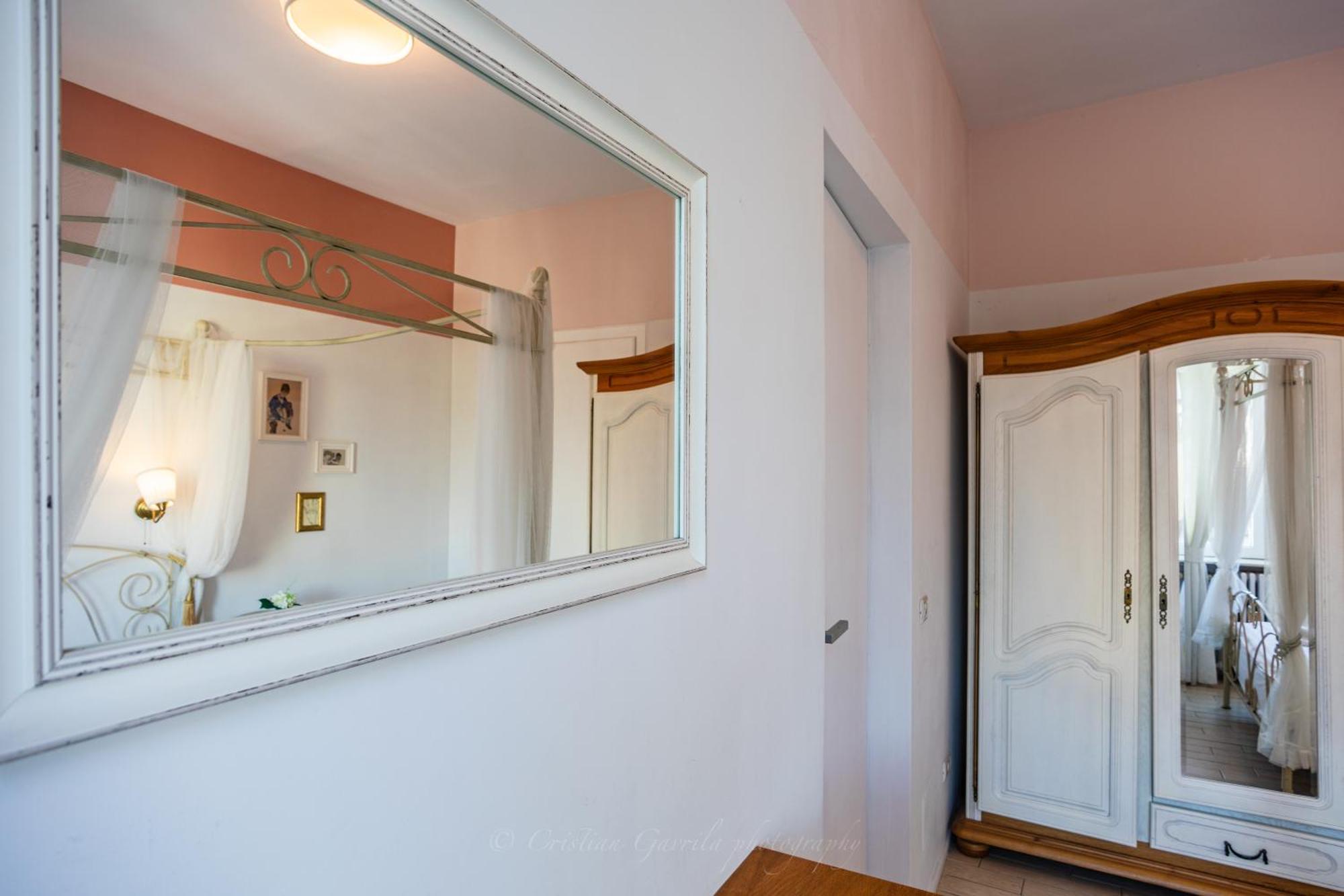 Apartment University Apartment