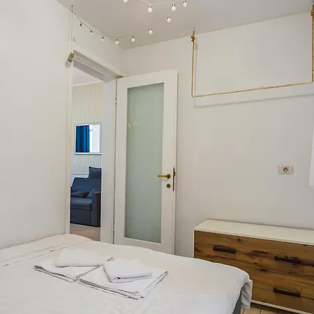 University Apartment Bukarest Exterior foto